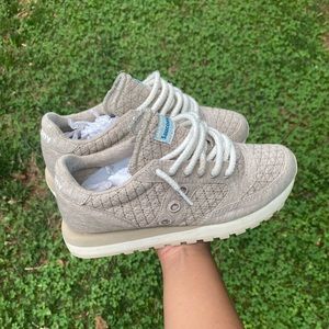 Tan Saucony Jazz Original CL